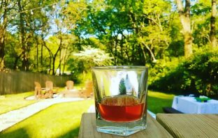 Bourbons to Try: See What The Experts Say Bourbons to Try - Bourbon makes the day beautiful