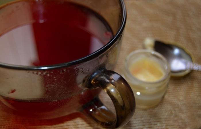 Some hot toddy recipes are rich in honey.