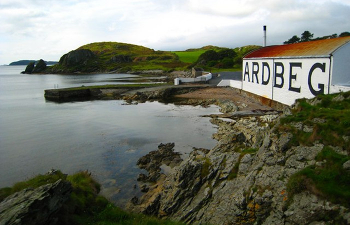 Islay Scotch Distilleries - Ardbeg
