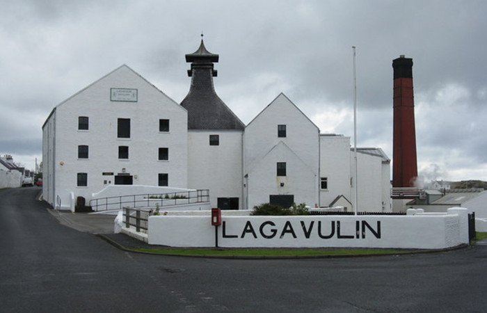 Lagavulin Distillery