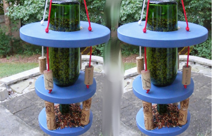 Paracord Wine Bottle Bird Feeder
