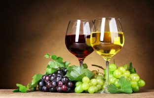 Wine Glasses: Red vs White (Unusually Cute) Wine Glasses