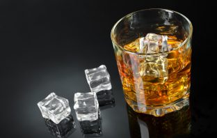 Blended Malt Scotch Whisky (Uniquely Amazing) Blended Malt Scotch Whisky